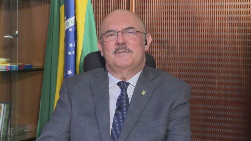 O ministro da Educação, Milton Ribeiro, fala à CNN