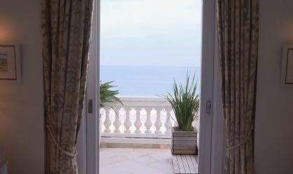 Quarto do Copacabana Palace, no Rio de Janeiro, que voltará a receber hóspedes a