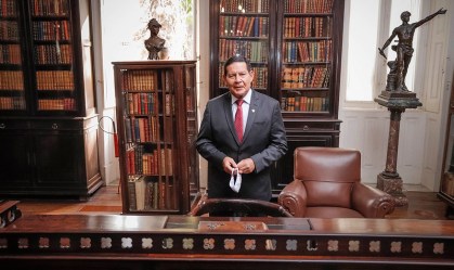 Para Mourão, vitória de Biden não inviabilizará relação dos EUA com Planalto