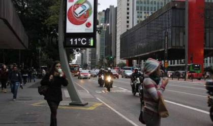 Ao menos duas pessoas morrem na noite mais fria do ano em São Paulo