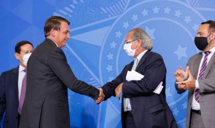 Bolsonaro enquadra Guedes à sua agenda política