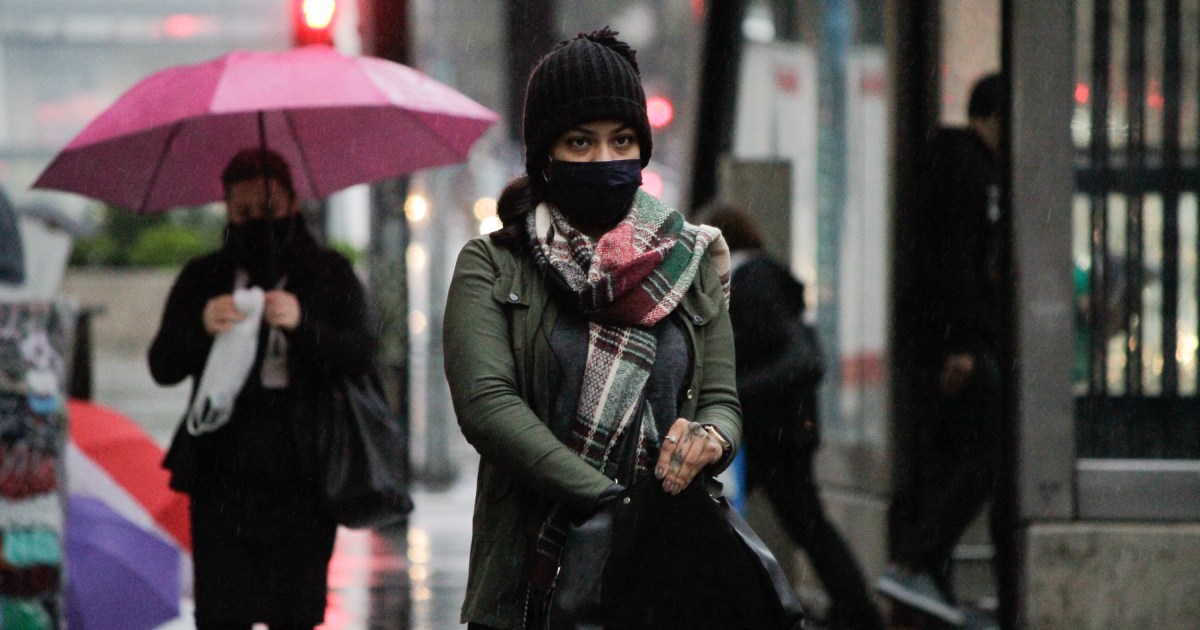 Chuva e ventania durante uma frente fria em São Paulo