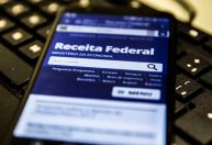 Como funciona a declaração pré-preenchida e a preferência na restituição