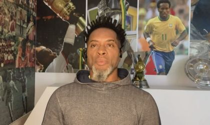 Zé Roberto vê Neymar mais maduro e em 'totais condições' de ser melhor do mundo