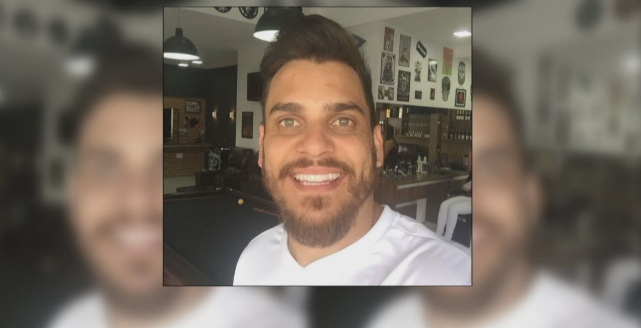 O cantor Cauan Máximo, da dupla com Cleber, está internado com Covid-19