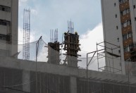 Construção cresce 17% em vendas, mas Selic trava lançamentos, avalia Cbic