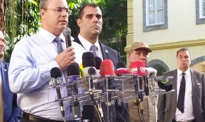 Shoppings do Rio reduzem horário de funcionamento
