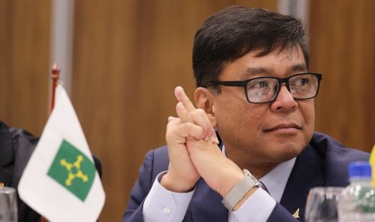 Ibaneis nomeia novo secretário de Saúde no DF após operação do MPDFT