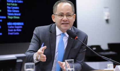 Deputado federal Cezinha de Madureira testa positivo para coronavírus