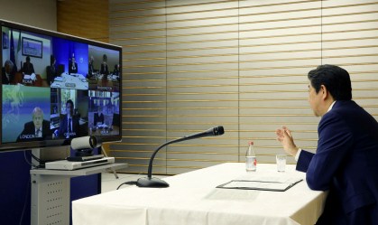 Premiê japonês: "Olimpíada completa provará que mundo pode vencer coronavírus"