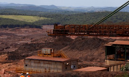 Vale diz que vai analisar determinação de indenização por mortes em Brumadinho