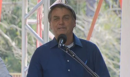 Bolsonaro inaugura obra para duplicação de rodovia no Paraná