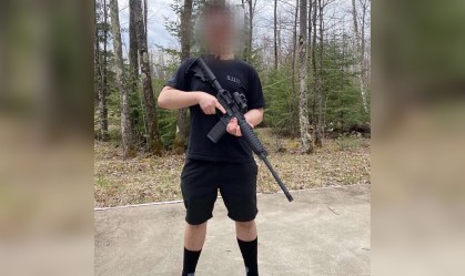 Suspeito de matar manifestantes no Wisconsin era aficionado por armas