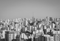 Veja os fundos imobiliários recomendados por analistas para investir em março