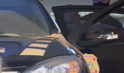 Momento da prisão de Pastor Everaldo, presidente do PSC, no Rio de Janeiro