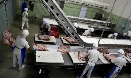 Com vendas além da China, lucro operacional da Marfrig mais que dobra no 1º tri