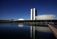 Promessas para eleições no Congresso esbarram em orçamento