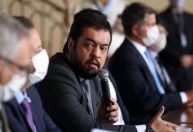 União Brasil tenta convencer Cláudio Castro a se filiar ao partido