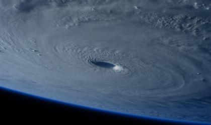Tufão Maysak visto por satélite