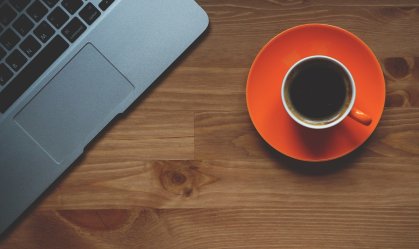 Alguns funcionários no escritório, outros em home office: como fazer dar certo?
