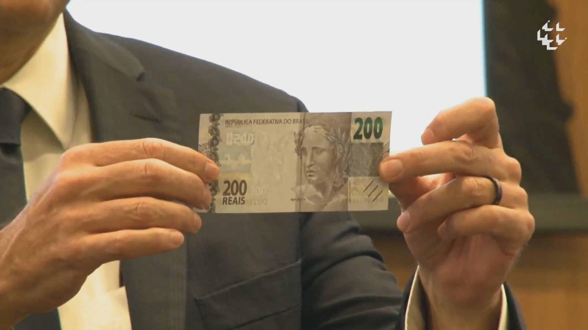 Banco Central divulga cédula de R$200 nesta quarta-feira (2)