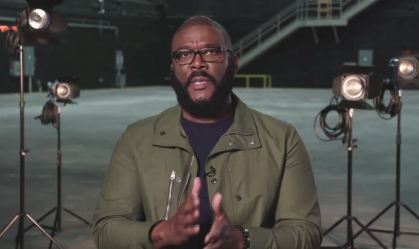 Tyler Perry, que já foi sem-teto, agora é um bilionário, diz a Forbes