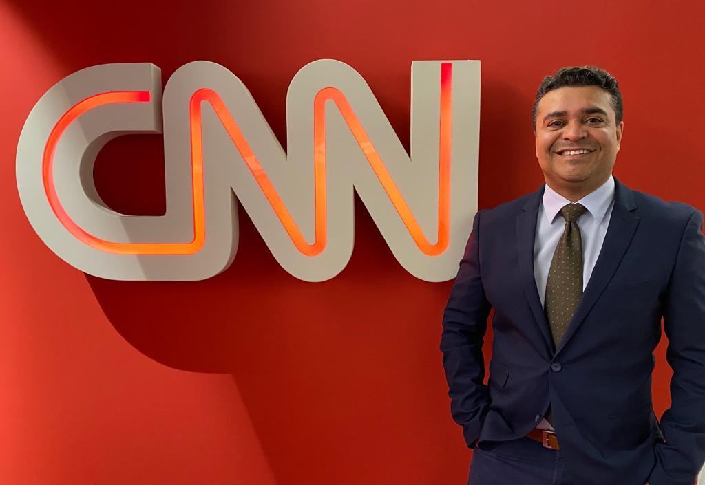 Roberto Nonato é o novo âncora da CNN Brasil