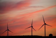 Crise hídrica pode atrair investimentos em energia renovável, diz especialista