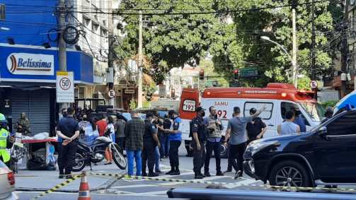 Movimentação da polícia e do Samu em lanchonete onde homem mantém refém na Tijuc