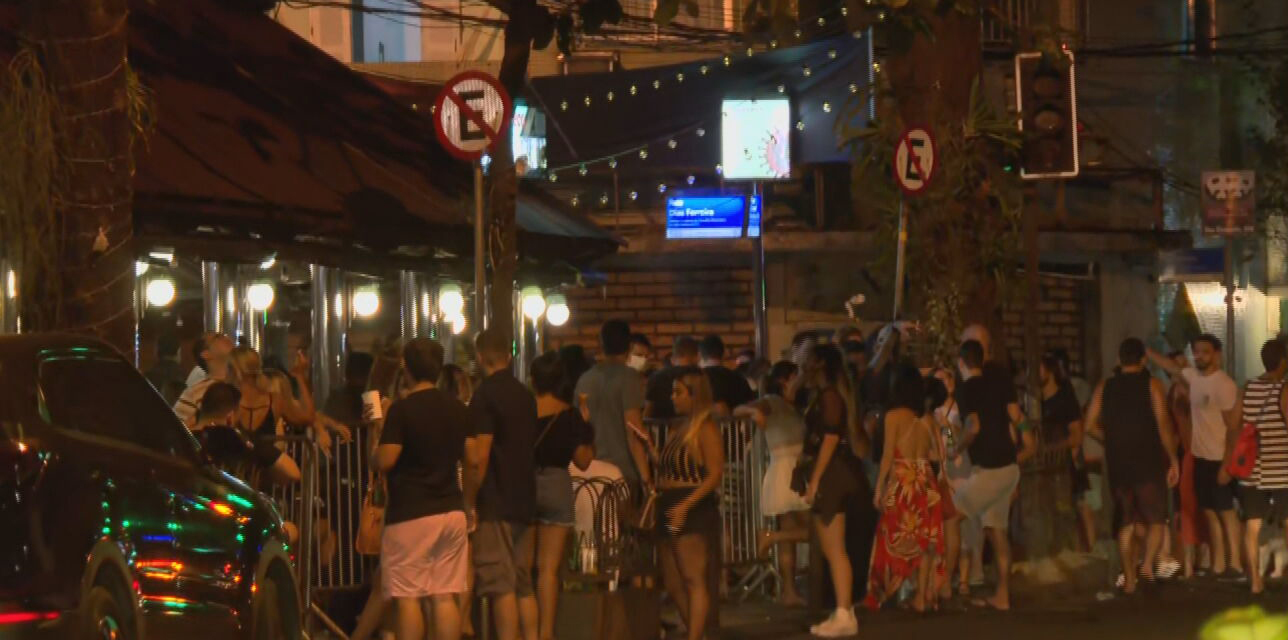 Bares do Rio de Janeiro têm aglomeração e pessoas sem máscara (05.set.2020)