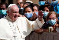 Papa altera administração de fundos do Vaticano após escândalo imobiliário