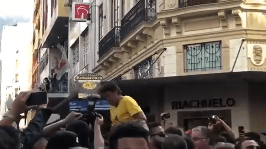 Bolsonaro foi atacado com uma faca em Juíz de Fora, em 2018 / Foto: Reprodução/ Jair Bolsonaro/Twitter