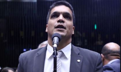 Sem apoio do PL para concorrer à prefeitura do Rio, Cabo Daciolo deixa o partido