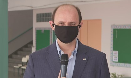 SP: Aglomeração vista no feriado pode impactar na volta às aulas, diz secretário