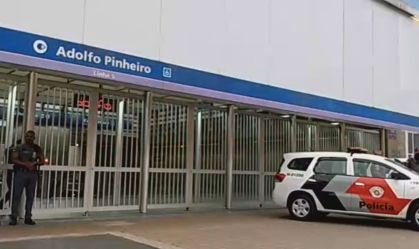 Mulher feita refém em estação do Metrô de São Paulo é libertada