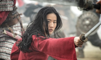 Disney é criticada após agradecer governo de Xinjiang nos créditos de 'Mulan'