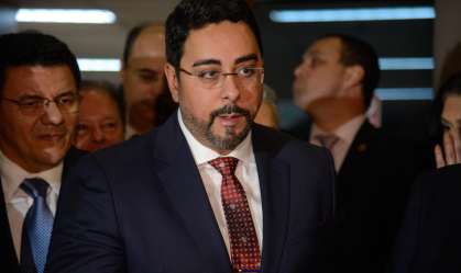 TRF-2 pune Bretas por participar de evento político com Bolsonaro e Crivella