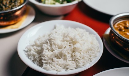 Devemos lavar o arroz antes de cozinhar? Veja o que os chefs dizem