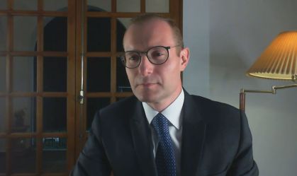 Objetivo da operação foi desviar foco de arbitrariedades da Lava Jato, diz Zanin
