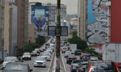 Como os candidatos da cidade de SP se apresentaram no 1° dia de horário político