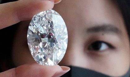 Diamante de 102 quilates pode render até US$ 30 milhões em leilão