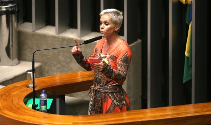 Cristiane Brasil contrata filha de desembargador para tentar sair da cadeia