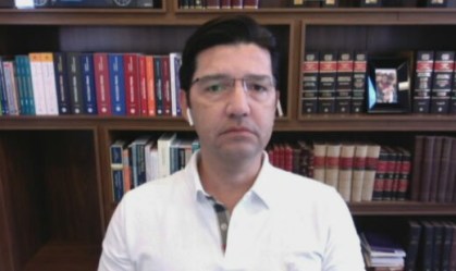 'Celso de Mello acertou', diz advogado sobre depoimento presencial de Bolsonaro