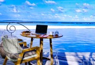 ‘Anywhere office’ movimenta setor de turismo e companhias aéreas