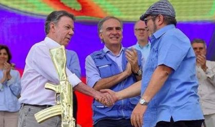 Ex-dirigentes das Farc pedem desculpas por sequestros: 'Erro grave'