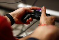 Sony diz que vai aumentar produção de Playstation 5 e portfólio de jogos