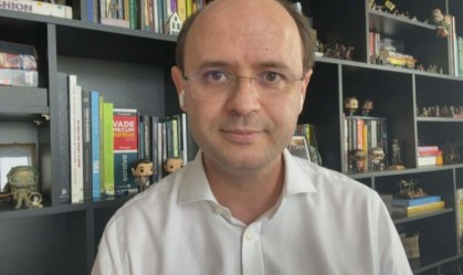 Secretário de Educação defende aula presencial em SP: 'Fundamental retornar'