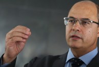 Witzel sugeriu ajudar Flavio em troca de vaga no STF, diz Bolsonaro em áudio
