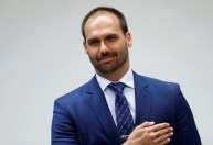 Filiação de Eduardo Bolsonaro amplia assédio eleitoral ao PL