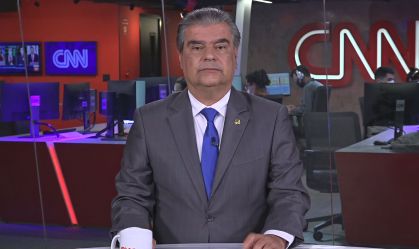 Já passou da hora de todos arregaçarmos as mangas, diz relator sobre queimadas
